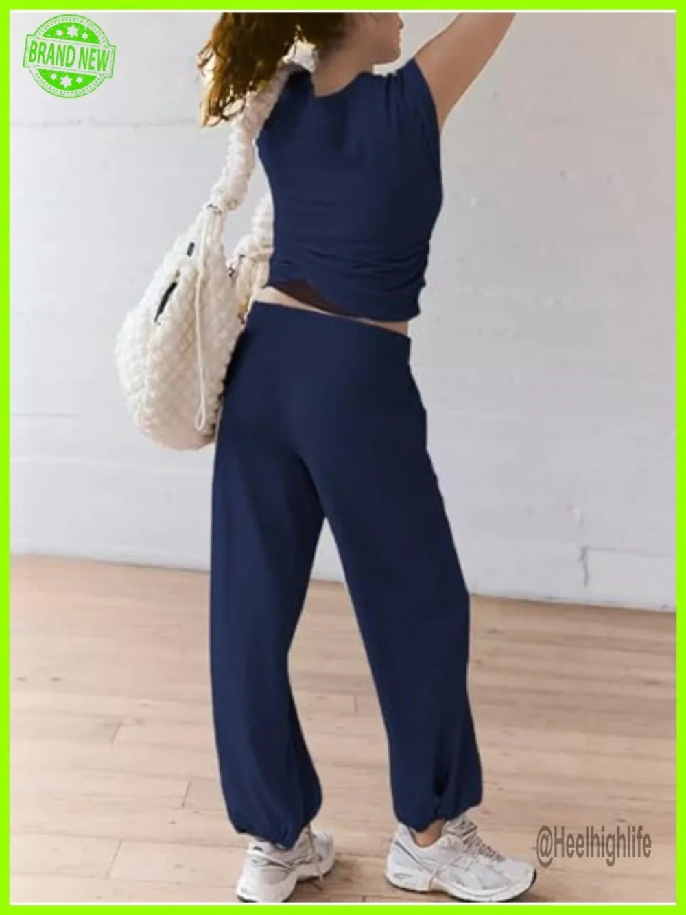 Women's 2 Piece Loungewear Set Cropped Top & Joggers Sweatsuit with Pockets